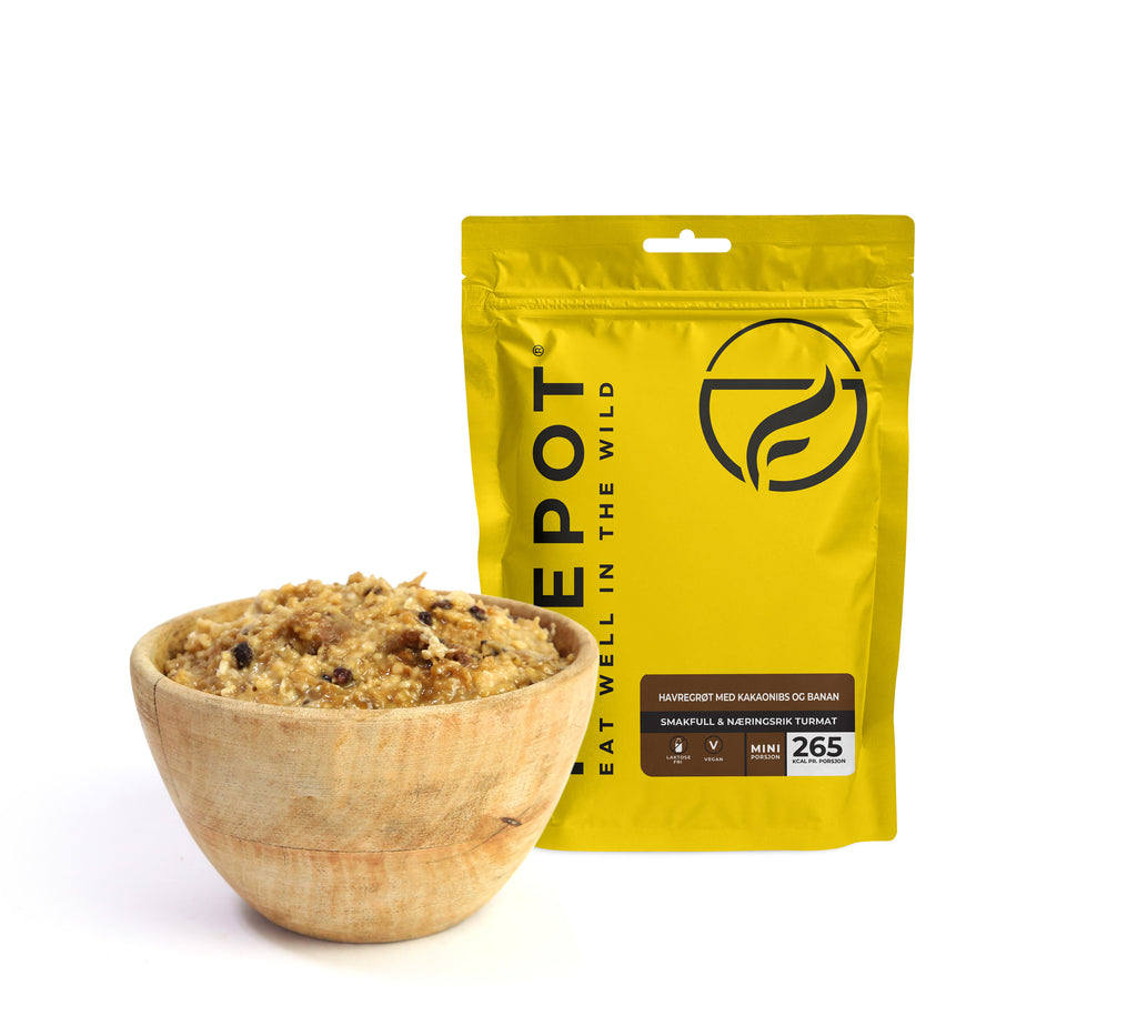 Økologisk havregrøt med kakaonibs og banan